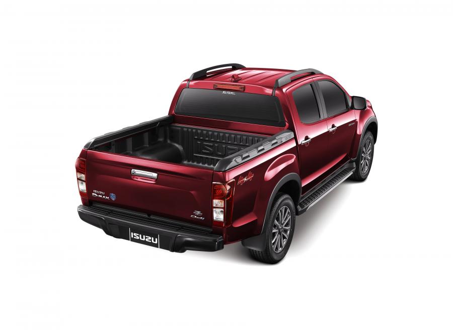  Isuzu D-Max V-Cross Max 4x4 2017 года  (TH) (фото 3 из 9)